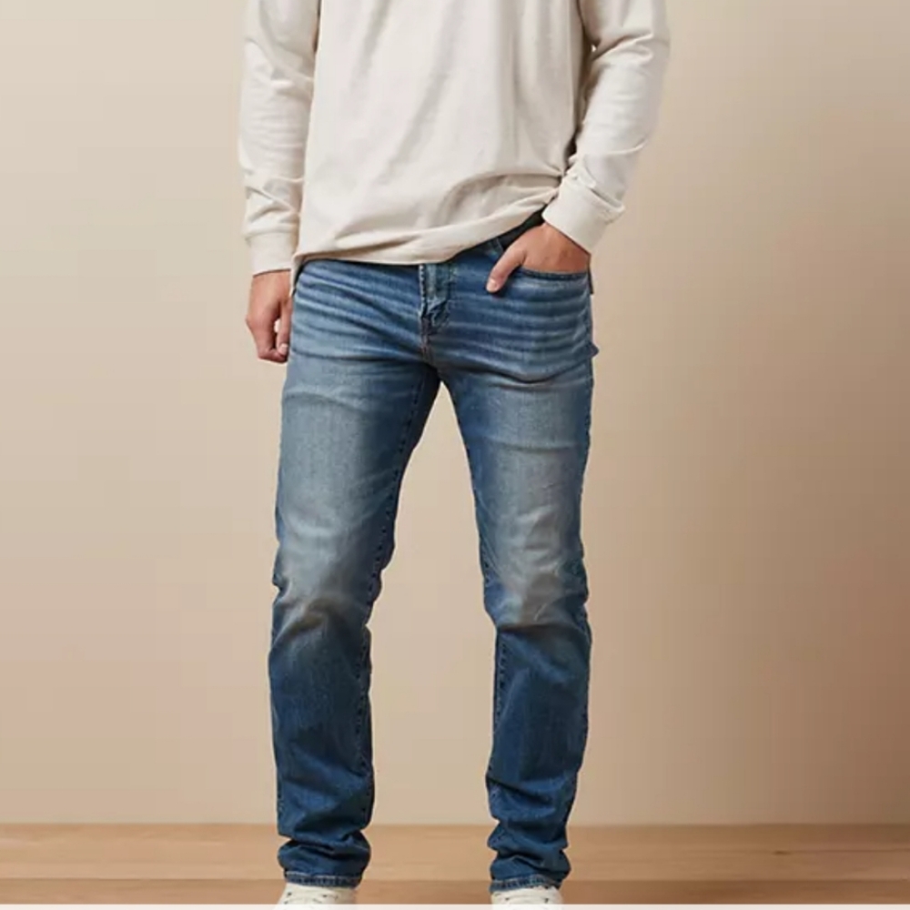 Men's American Eagle Athletic Straight Jeans